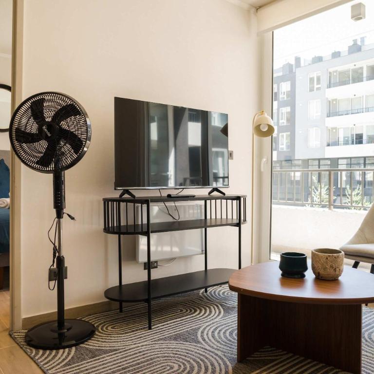 Urban Retreat Quiet & Modern 2BR in Providencia - Apartment - 5