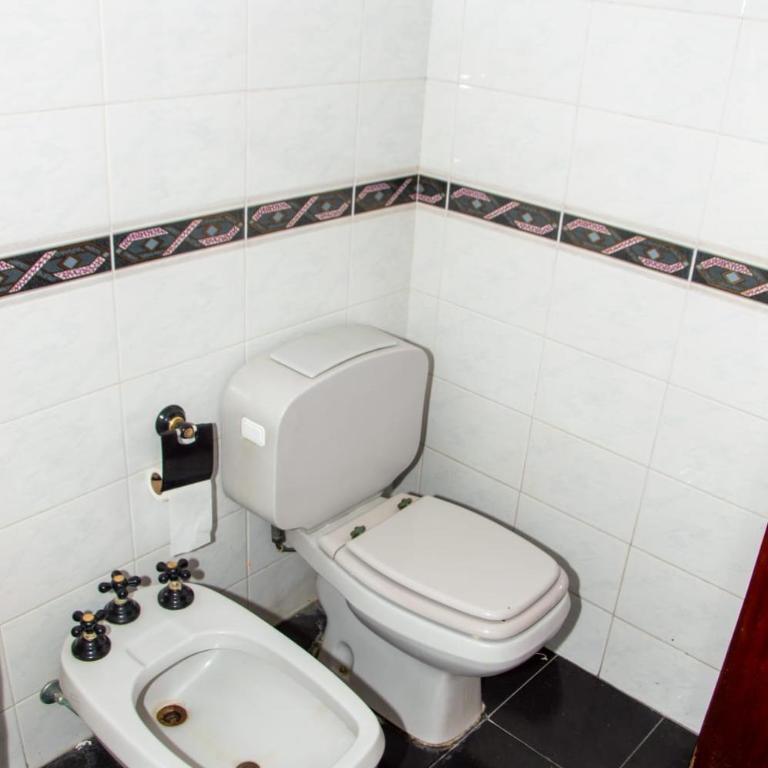 Hostel G A Y GG Point Argentina - Suite con bañera de hidromasaje - Cama extragrande - 3
