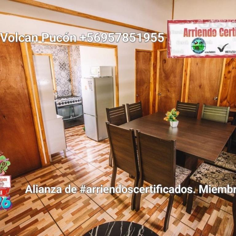 Cabañas Ruta Volcán Pucon - Three-Bedroom House - 3