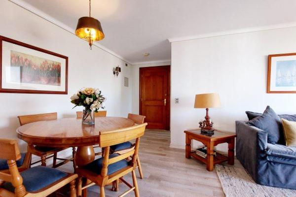 Viña del Mar! 2 habitaciones, 5 personas, Vista al Mar - Two-Bedroom Apartment - 6