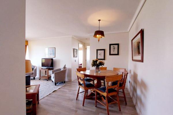 DeBello Propiedades Arrienda Viña del Mar - Apartamento de 2 dormitorios - 2