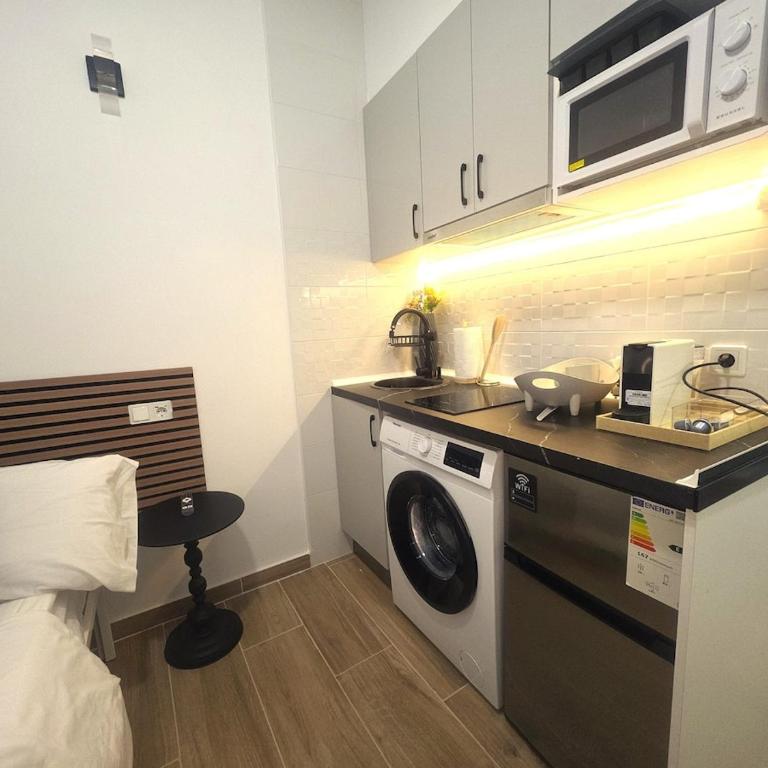 106 Bright & Cozy Studio 15 minutes Center Madrid - One-Bedroom Apartment - 6