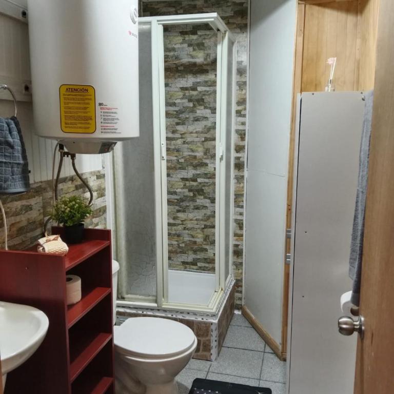 Cabaña Acogedora a Pasos del Mall con Estacionamiento - Two-Bedroom House - 6