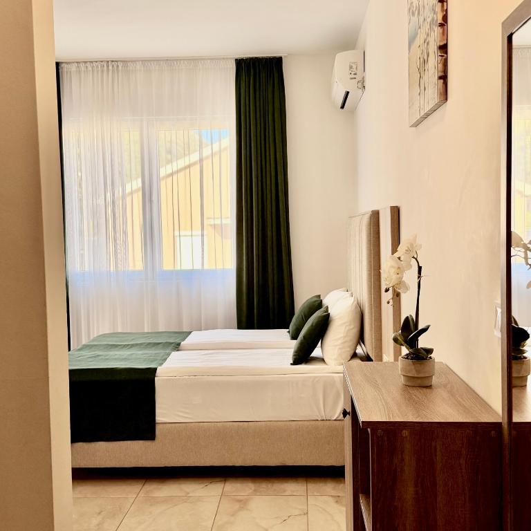 Apartments Sunrise - Comfort Studio - 1