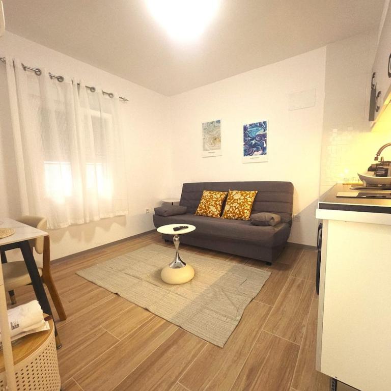 111 Quiet & Cozy Studio 15 minutes Madrid Center - One-Bedroom Apartment - 4
