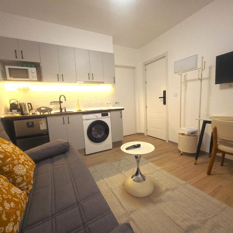 111 Quiet & Cozy Studio 15 minutes Madrid Center - One-Bedroom Apartment - 11