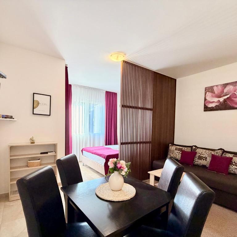 Apartments Sunrise - Family Studio - 3