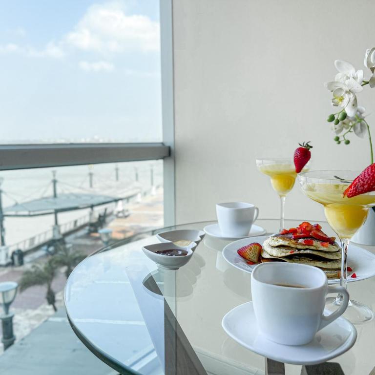 River View Suite Pool, Gym, Jacuzzi, AC & Hot Water - One-Bedroom Apartment with River View - 30