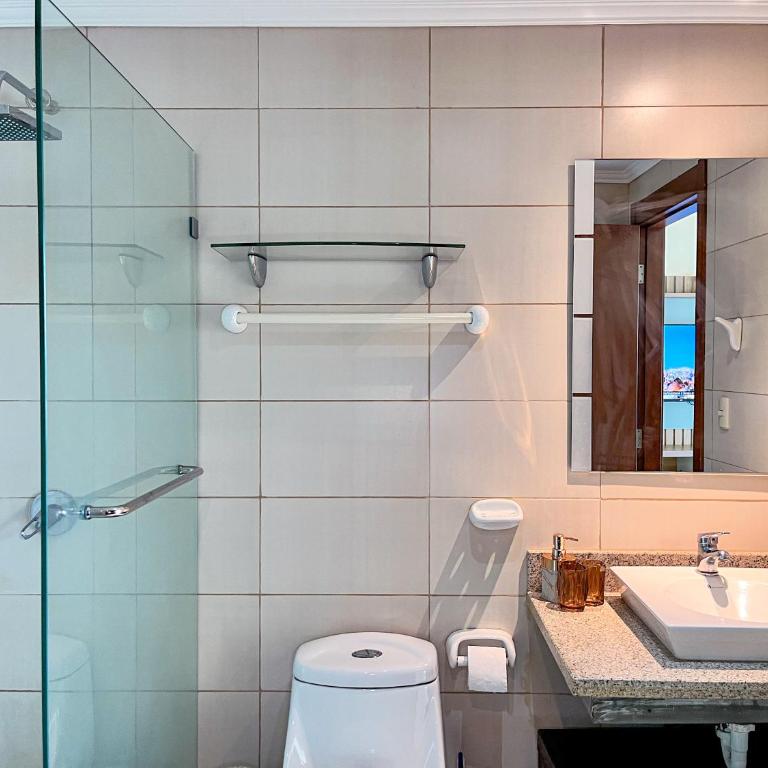 River View Suite Pool, Gym, Jacuzzi, AC & Hot Water - One-Bedroom Apartment with River View - 31
