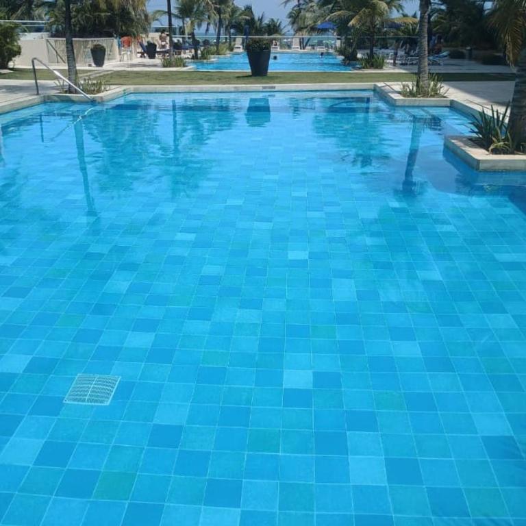 Apto con piscina y playa privada en Morros - La Boquilla - Two-Bedroom Apartment - 12
