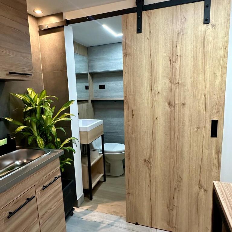 Garden Studio Laureles - One-Bedroom Apartment - 12