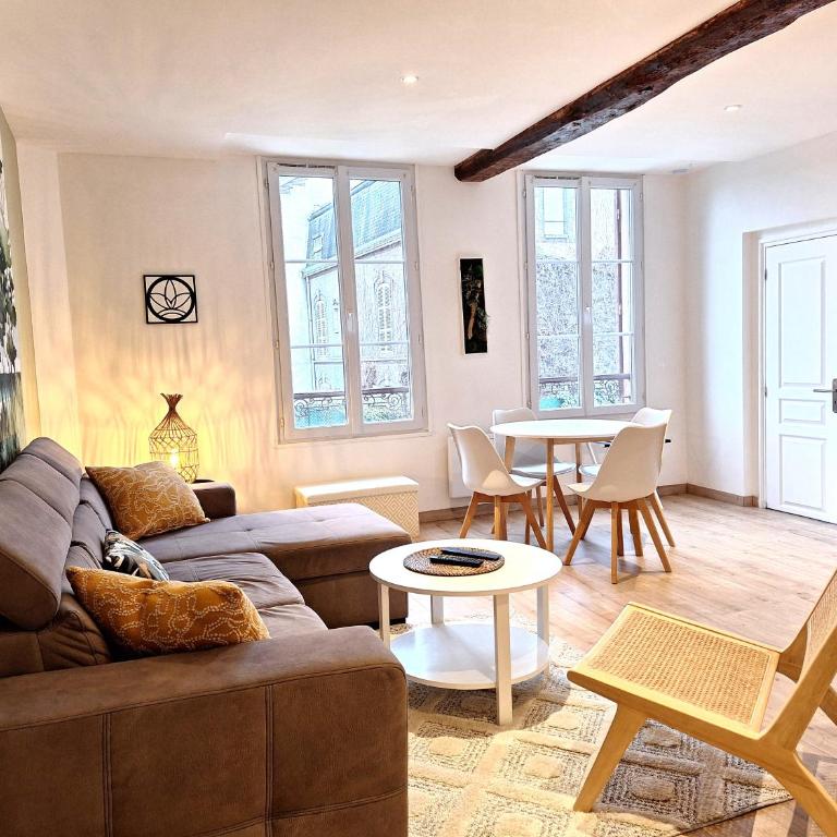 Balnéo hyper centre, Calme, Equipé, Proche gare, Wifi - One-Bedroom Apartment with Spa Bath - 7