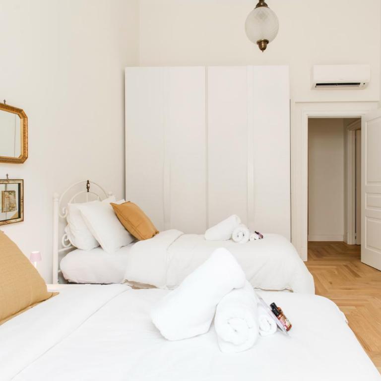 Titta & Lello by the Duomo - 3BR Apartment Naples - Appartamento con 3 Camere da Letto - Piano Alto - 7