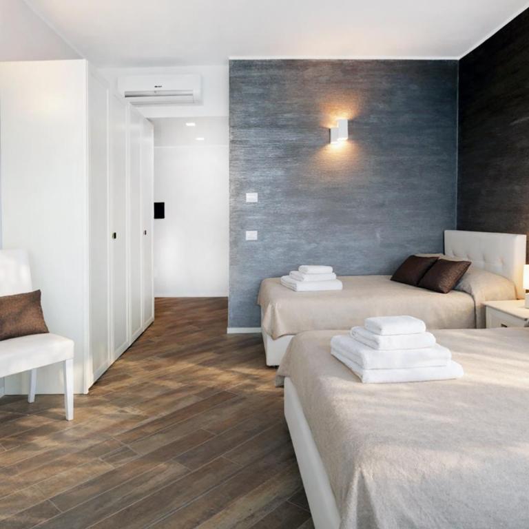 Hotel Meridiana - Suite con Balcone e Vista Lago - 5
