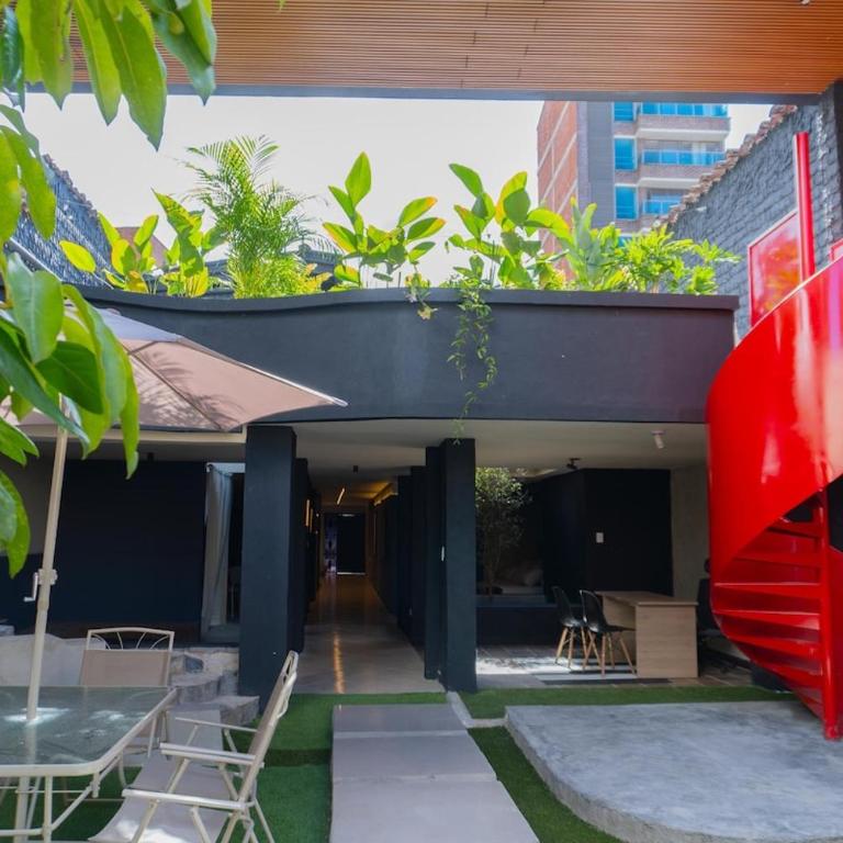Casa Tuti Laureles - Three-Bedroom House - 1