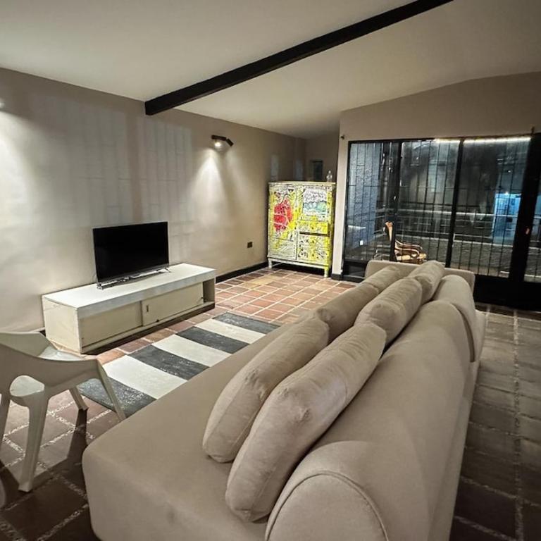 Casa Tuti Laureles - Three-Bedroom House - 10