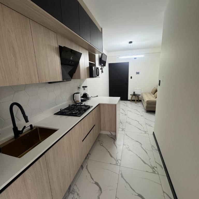 Garzonier en excelente ubicación - Apartamento de 1 dormitorio - 4