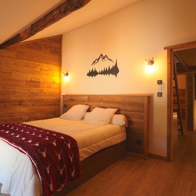 Cozy family home - Ski & shops within walking distance - One-Bedroom House - 33