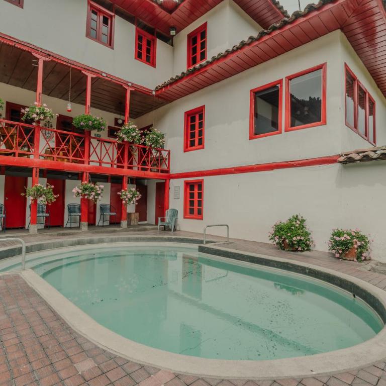 Hacienda Termales La Quinta - Casa de 6 dormitorios - 4