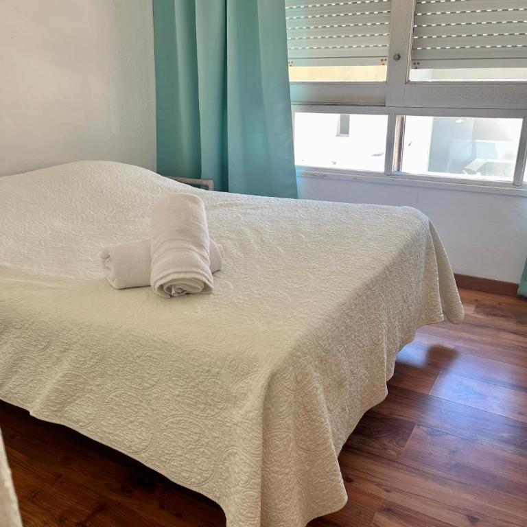 Edificio Carbe Punta del Este - Frente al Mar -parada 2 de la Mansa - Apartamento de 2 dormitorios - 9
