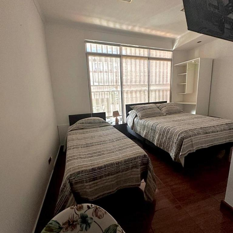 Éclat Hotel Boutique - Family Room with Private Bathroom - 3