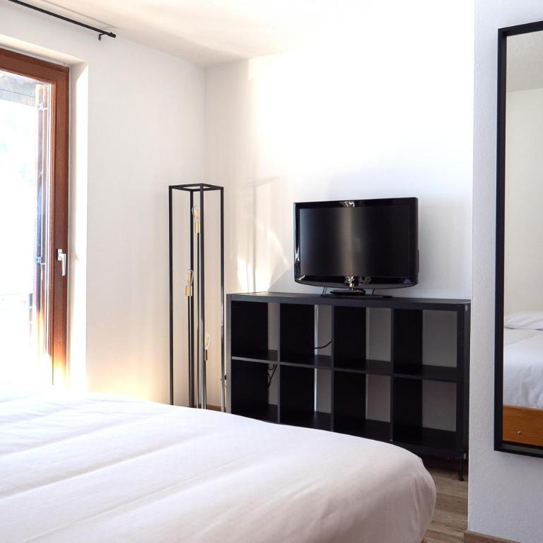 Grifone Dolomiti Residences - Appartamento Premium con 3 Camere da Letto e Balcone - 10