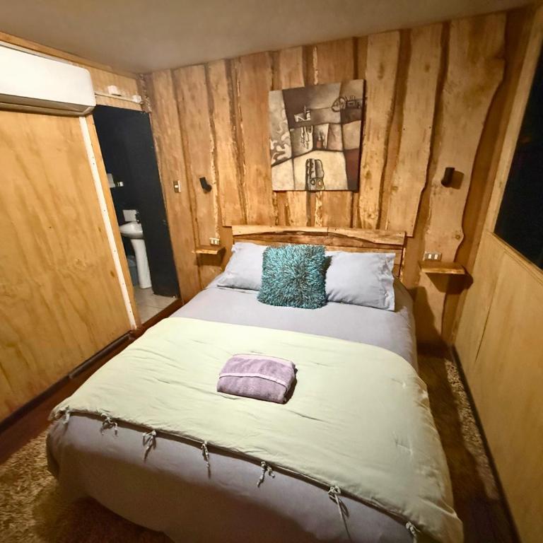 Hostal a una cuadra del Mall con desayuno incluido, aire acondicionado y estacionamiento - Habitación Doble con baño privado - 3
