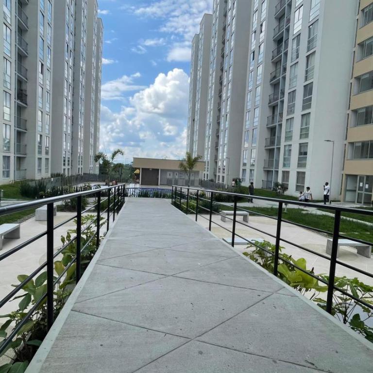 Apartamento céntrico con encanto en Armenia - Apartamento de 3 dormitorios - 25