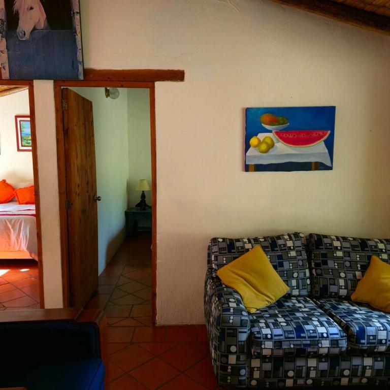 La casa de los abuelos - Two-Bedroom House - 8