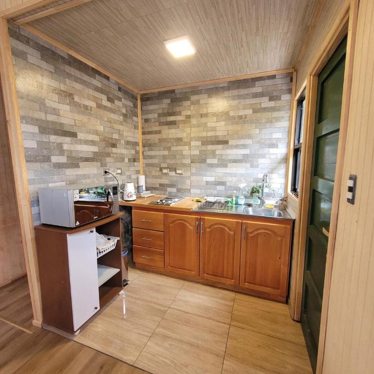 Cabaña en Caburgua Parcela Ibarra - Three-Bedroom House - 13