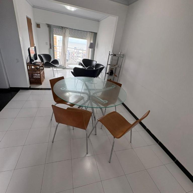 Departamento Gessel - Two-Bedroom Apartment - 9