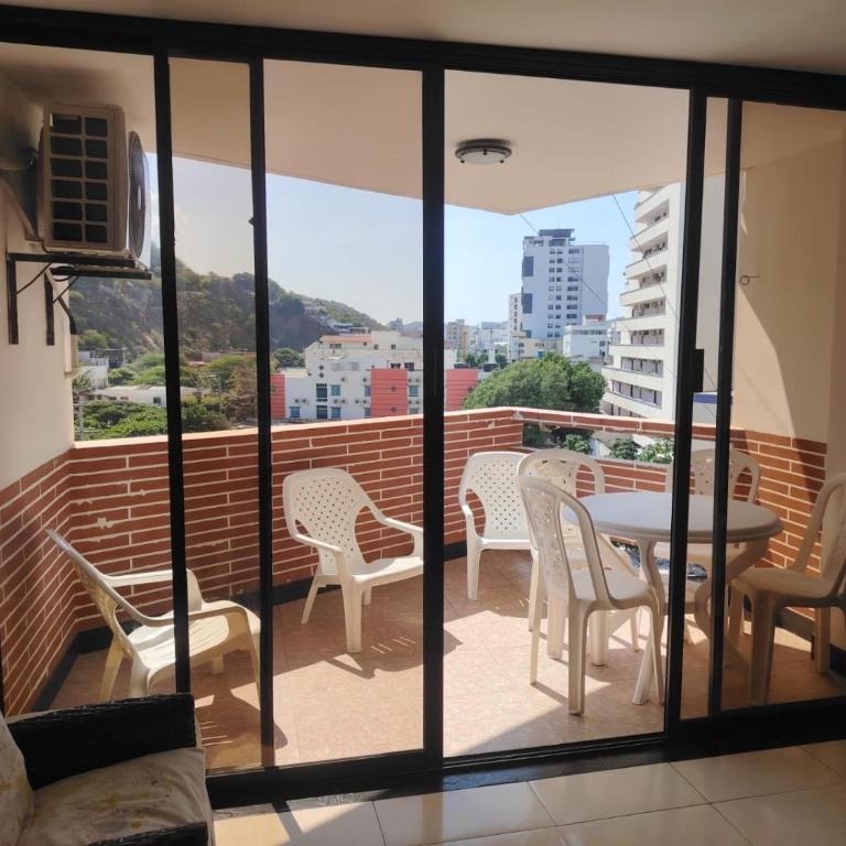 El Colibrí apto cerca de la playa el Rodadero - Apartamento de 2 dormitorios - 1