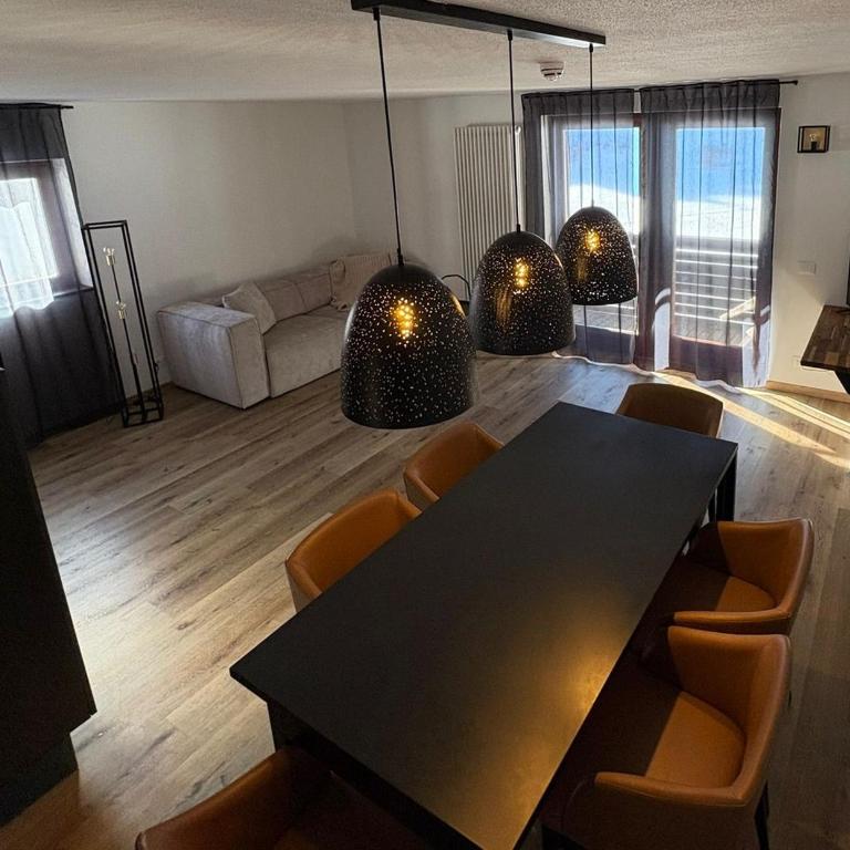 Grifone Dolomiti Residences - Appartamento Deluxe con 2 Camere da Letto e Balcone - 1