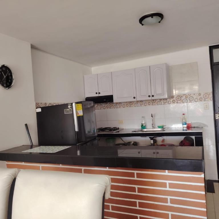 El Colibrí apto cerca de la playa el Rodadero - Apartamento de 2 dormitorios - 4