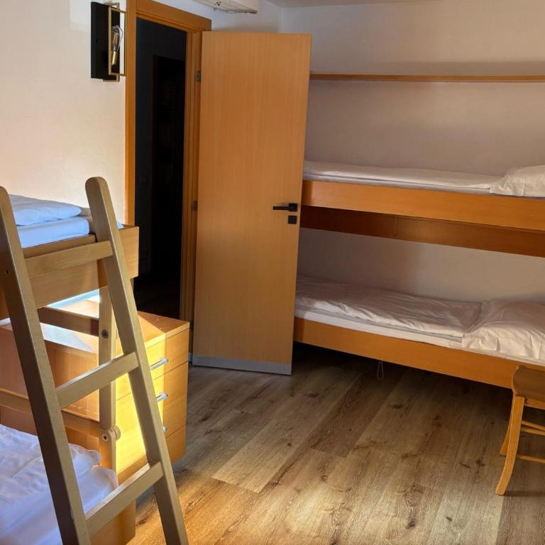 Grifone Dolomiti Residences - Appartamento Deluxe con 2 Camere da Letto e Balcone - 8