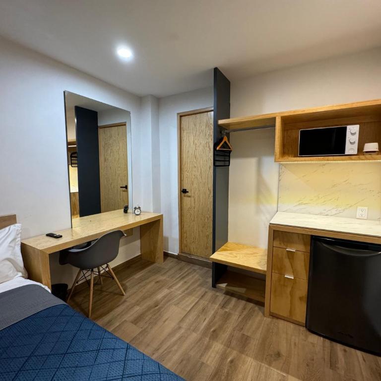 Aloja Rentals Mexico - Twin Room with Private Bathroom - 2