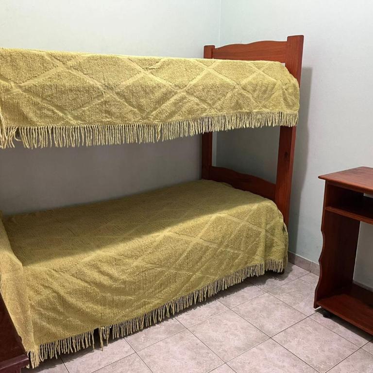 Departamento con patio Rodomar - Three-Bedroom Apartment - 7