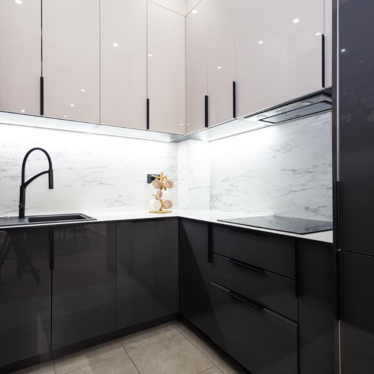 Seaview Residence - One-Bedroom Apartment - 5