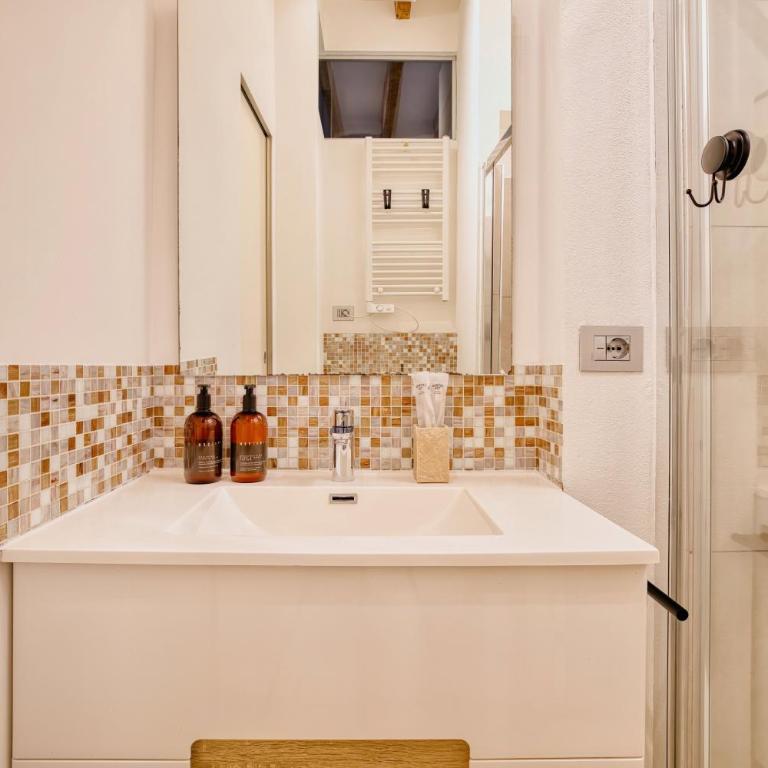 Navigli Modern Studio in Design Area by Stay Mastery - Appartamento con 1 Camera da Letto - 14