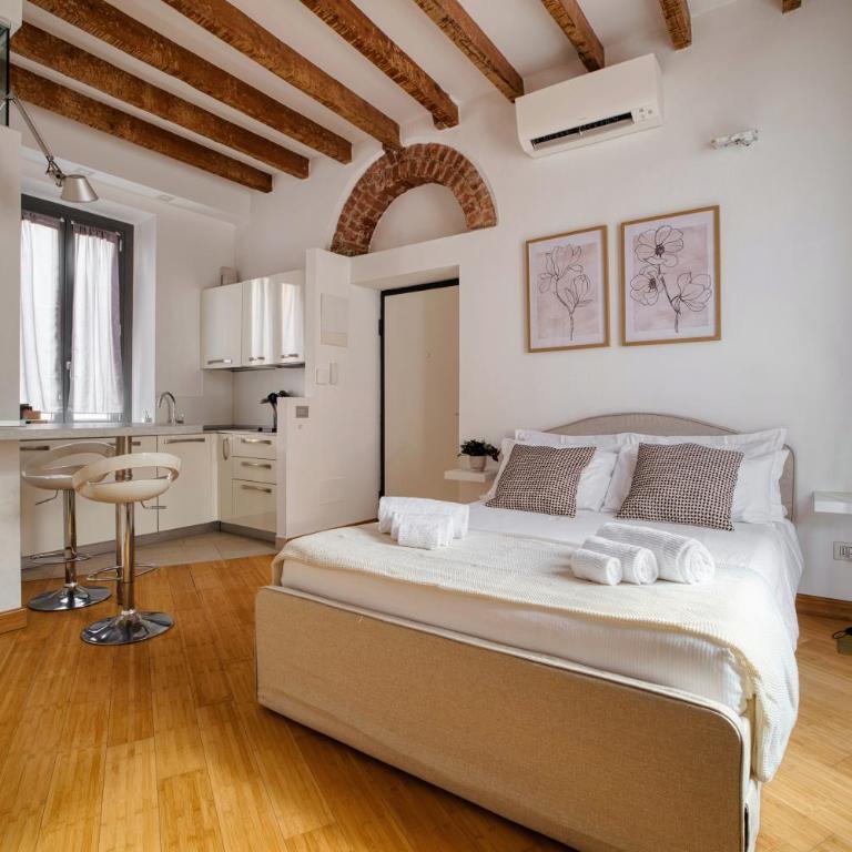 Navigli Modern Studio in Design Area by Stay Mastery - Appartamento con 1 Camera da Letto - 1
