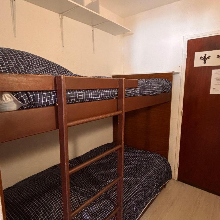 Studio Cabine 21m², 5 pers - Près commerces Les Angles - Studio - 8