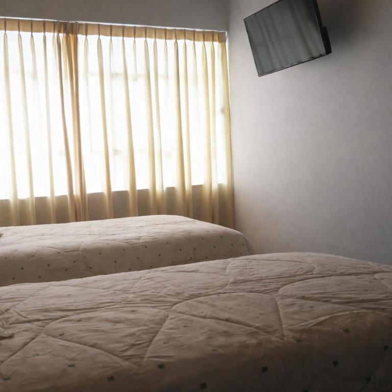 Hostal Arias - Twin Room - 1