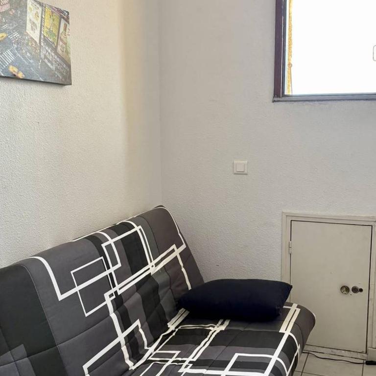 Duplex T3 avec piscine, terrasse et parking proche plage - Le Barcarès - FR-1-529-96 - Apartment - 7