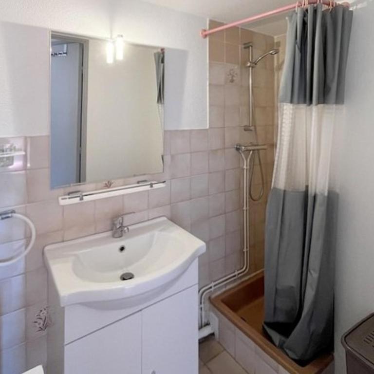 Charmant T2 avec mezzanine et parking au Barcarès - FR-1-529-34 - Apartment - 9