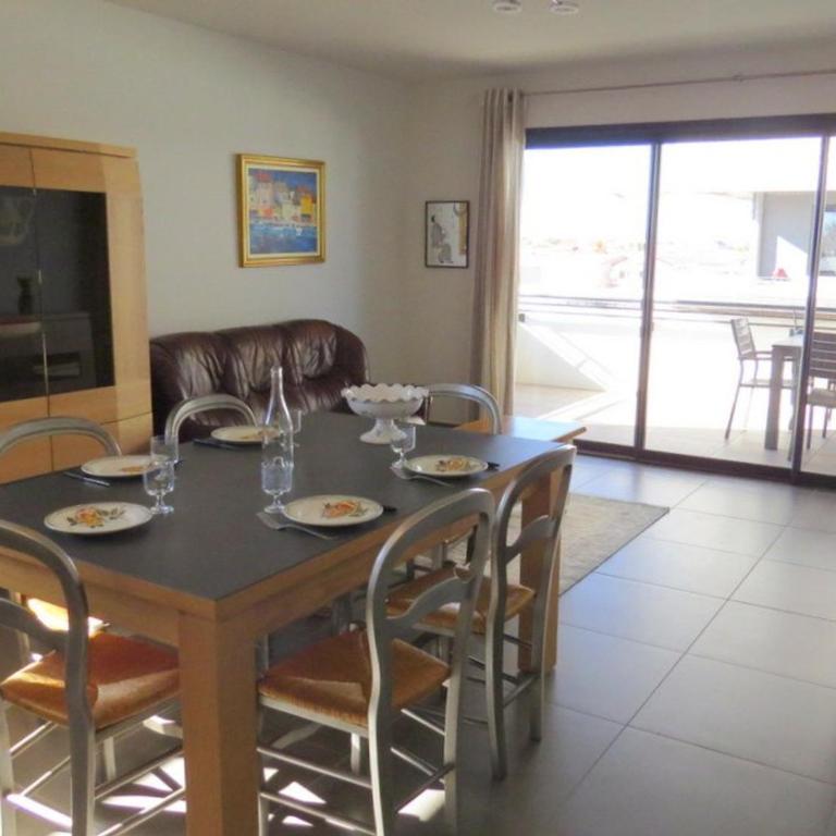 Appartement T3 climatisé avec piscine proche plage, terrasse et parking, pour 4 personnes au Barcarès - FR-1-529-68 - Apartment - 3