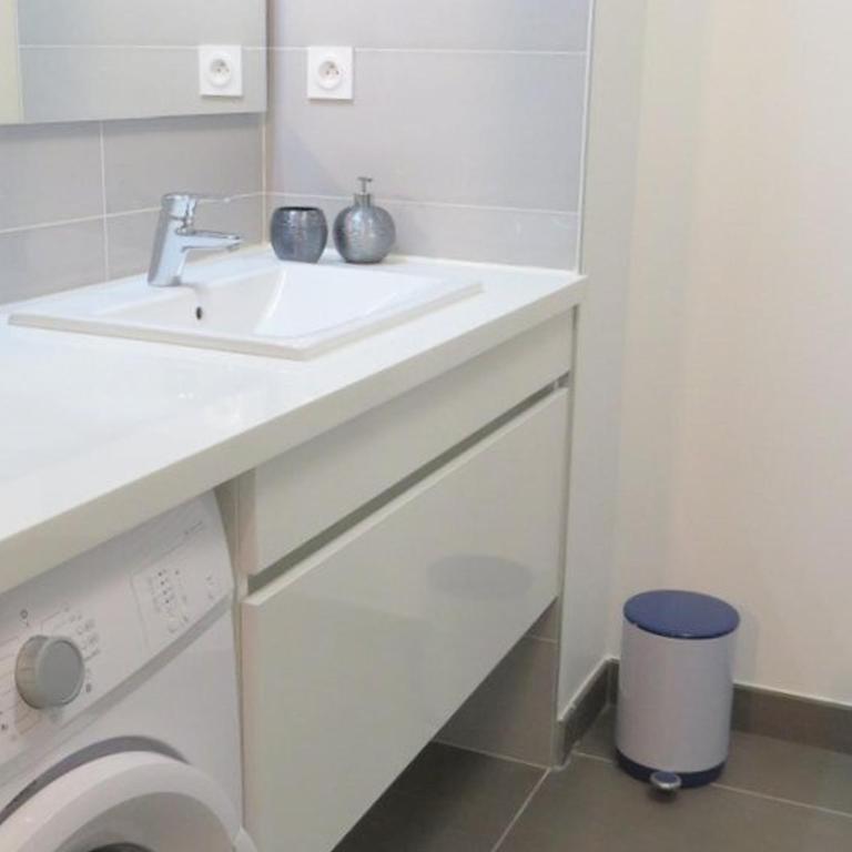 Appartement T3 climatisé avec piscine proche plage, terrasse et parking, pour 4 personnes au Barcarès - FR-1-529-68 - Apartment - 9
