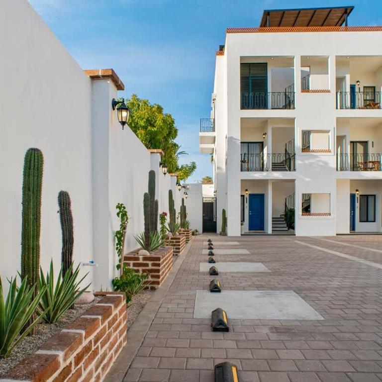 Pineda Suite 101 with Parking & Daily Housekeeping - Apartamento - 17