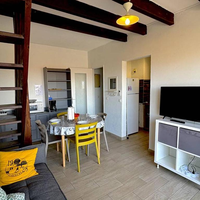 Appartement T3, à 50m de la plage avec terrasse, parking et ascenseur - Le Barcarès - FR-1-529-181 - Appartamento - 7