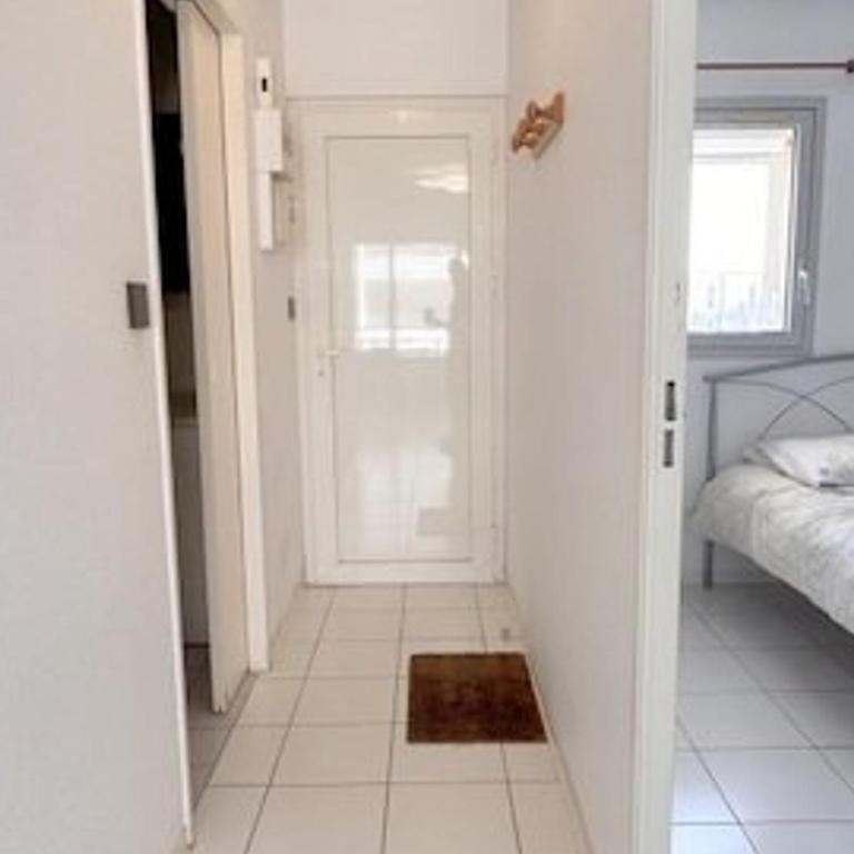 Appartement familial proche plage avec piscine collective - FR-1-529-269 - Apartment - 8
