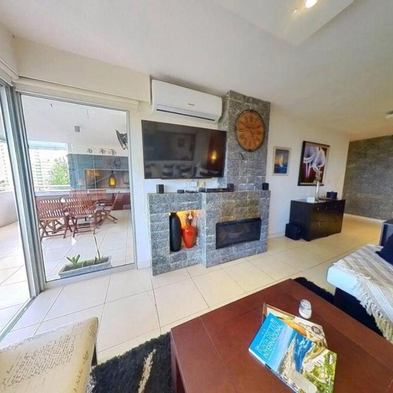 Espectacular apartamento en Parada 19 Playa Mansa 3 Dormitorios - Apartamento de 3 dormitorios y vistas al mar - 27
